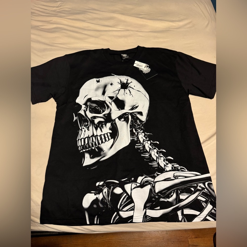 Crooks and castles shirt